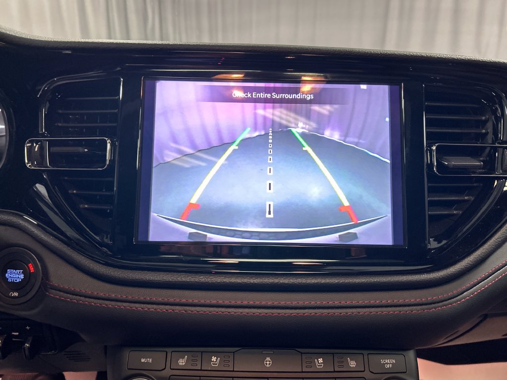 Used 2025 Dodge Durango GT AWD/4WD image 18