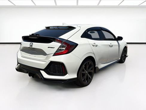 Used 2019 Honda Civic Sport image 4
