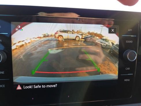 Used 2025 Volkswagen Jetta GLI Autobahn image 15