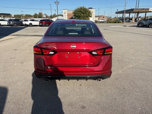 New 2025 Nissan Altima 2.5 SR FWD image 3