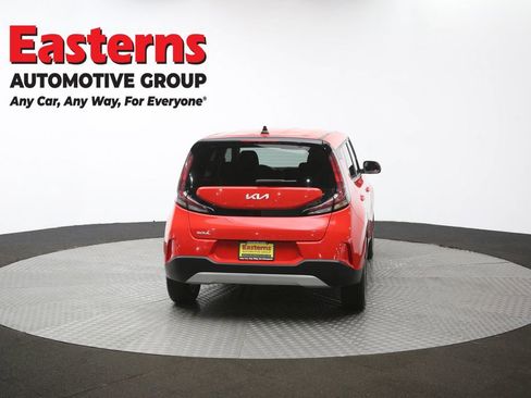 Used 2023 Kia Soul LX w/ Option Group 015 FWD image 37