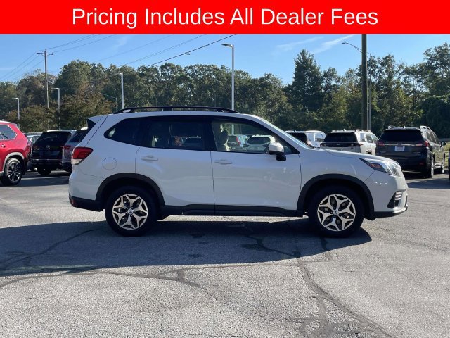 Used 2023 Subaru Forester Premium AWD/4WD image 6