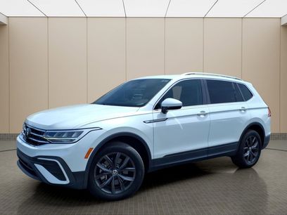 Used 2023 Volkswagen Tiguan SE
