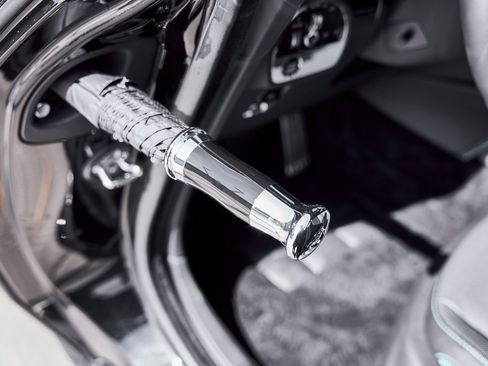 Used 2025 Rolls-Royce Spectre w/ Leather Finishing Pack image 25