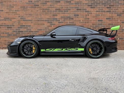 Used 2019 Porsche 911 GT3 RS image 2