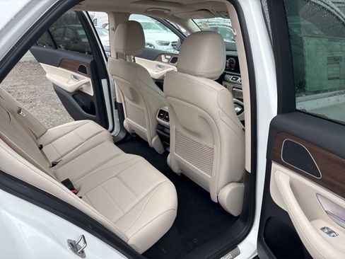 Used 2025 Mercedes-Benz GLE 350 4MATIC image 14