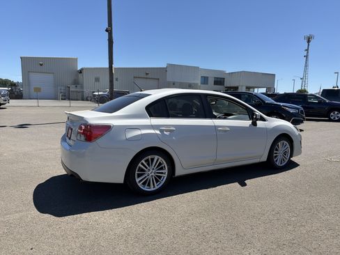 Used 2015 Subaru Impreza 2.0i Premium AWD/4WD image 5