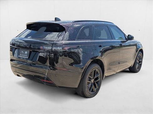 New 2025 Land Rover Range Rover Velar Dynamic SE image 2