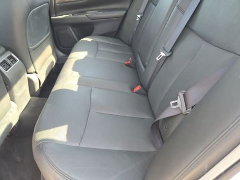 Used 2013 Nissan Altima 3.5 SL FWD image 18