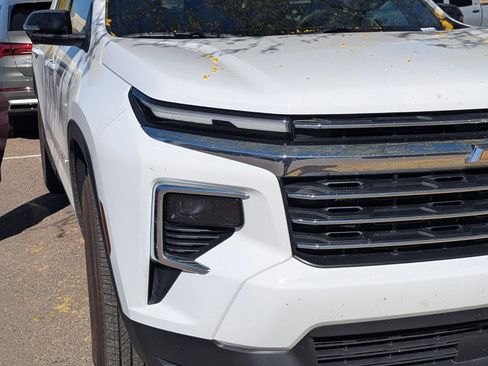 Used 2026 Chevrolet Traverse LT w/ Driver Confidence Package image 4