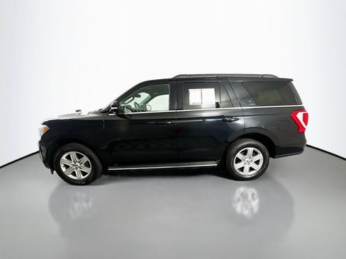 Used 2019 Ford Expedition XLT w/ Equipment Group 202A AWD/4WD image 4