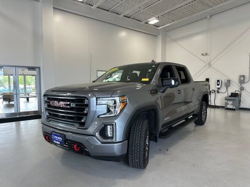 Used 2019 GMC Sierra 1500 AT4 w/ Off Road Performance Package AWD/4WD image 10