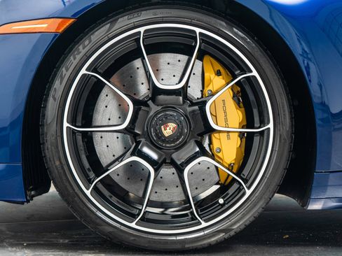 Used 2022 Porsche 911 Turbo S image 10