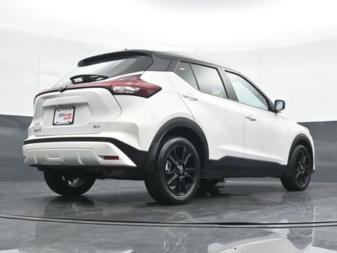 Used 2023 Nissan Kicks SV image 21