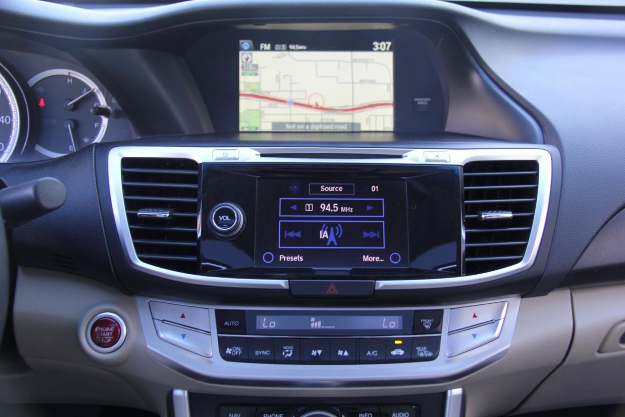 Used 2014 Honda Accord EX-L image 18