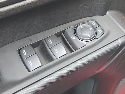 Certified 2025 Chevrolet Silverado 1500 Custom w/ Turbomax Blackout Package AWD/4WD image 31