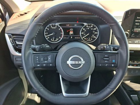 Certified 2023 Nissan Rogue SL w/ SL Premium Package image 20