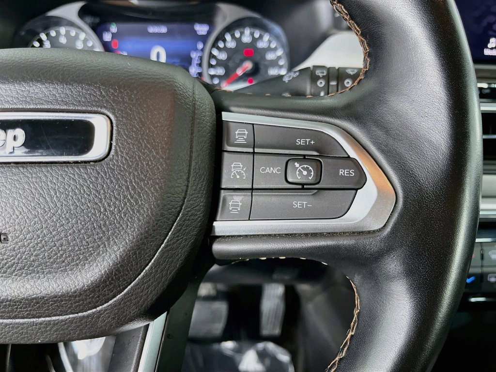 Used 2022 Jeep Compass Limited AWD/4WD image 15