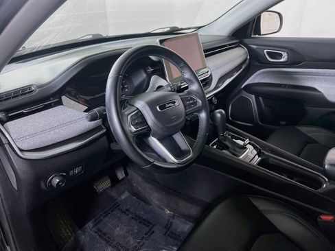 Used 2022 Jeep Compass Latitude w/ Convenience Group AWD/4WD image 9