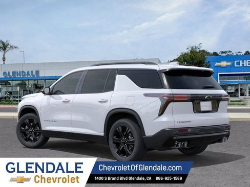 New 2027 Chevrolet Traverse LT w/ Midnight/Sport Edition FWD image 3