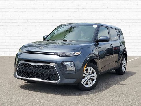 Used 2020 Kia Soul LX FWD image 1
