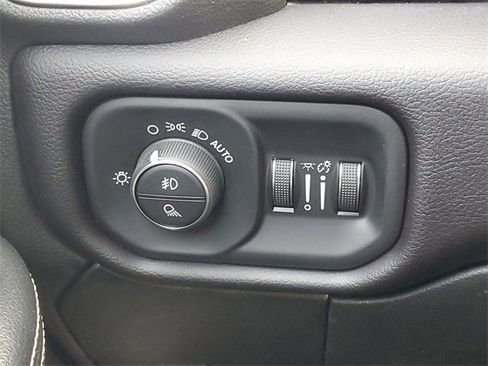 Used 2022 RAM 2500 Laramie image 19