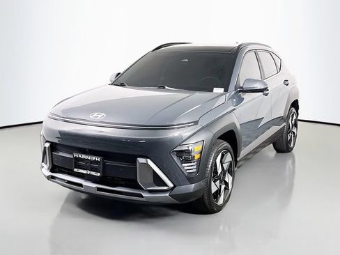 Used 2024 Hyundai Kona Limited AWD/4WD image 3