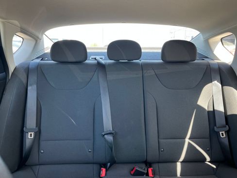 Used 2026 Kia K4 FWD image 37