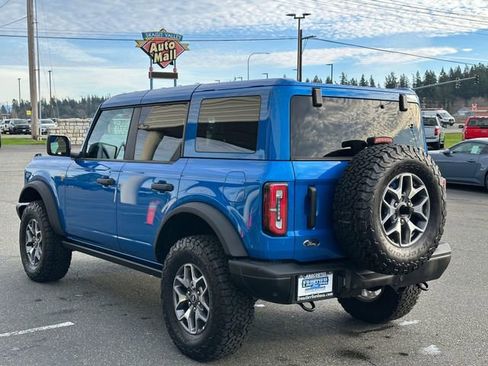 Used 2025 Ford Bronco Badlands image 5