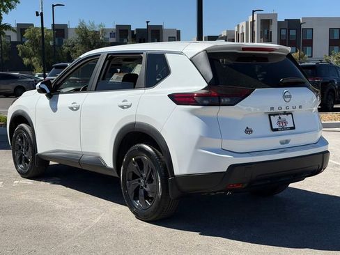 New 2026 Nissan Rogue SV FWD image 3