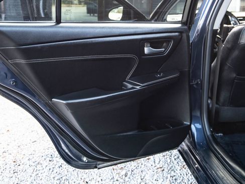 Used 2015 Toyota Camry XLE image 26