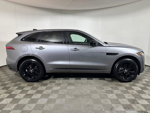 New 2026 Jaguar F-PACE R-Dynamic S image 4