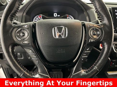 Used 2022 Honda Ridgeline Black Edition image 4