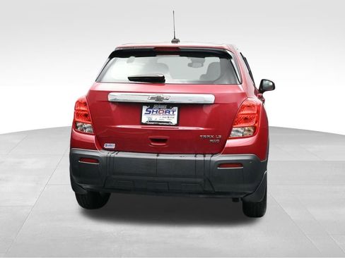 Used 2015 Chevrolet Trax LS AWD/4WD image 4