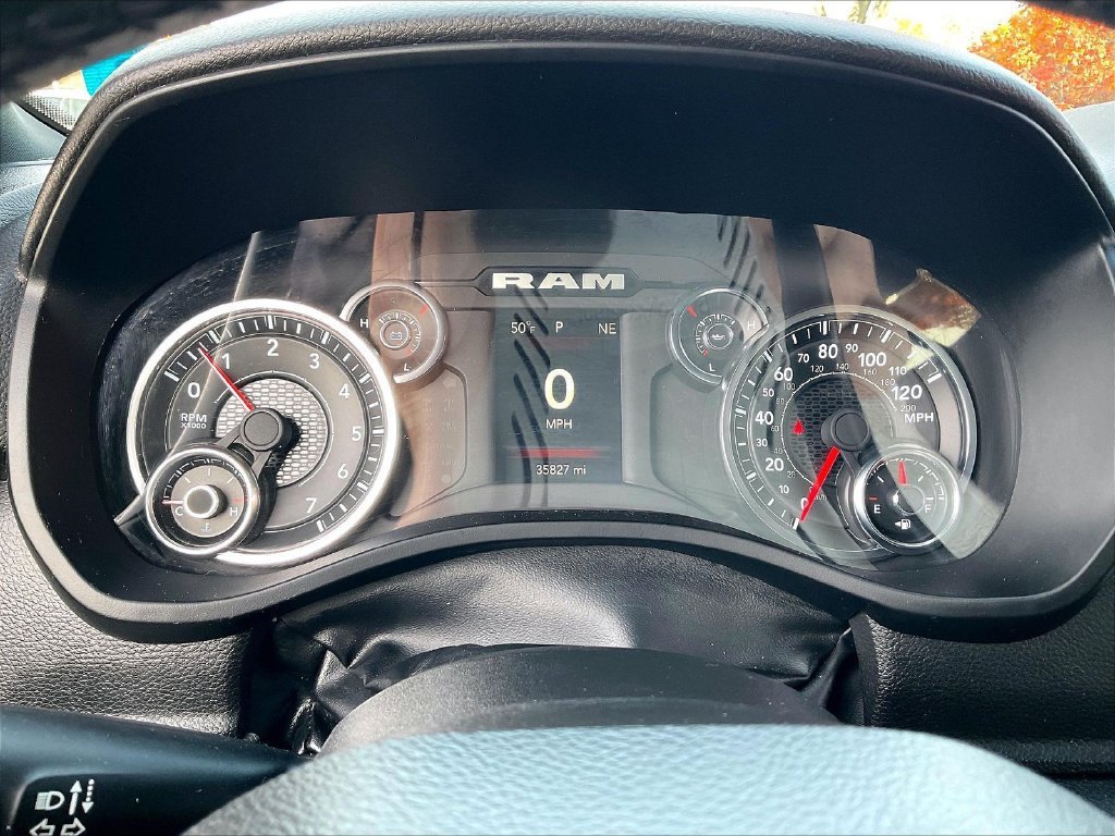 Used 2024 RAM 1500 Big Horn AWD/4WD image 23