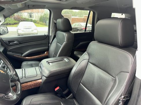 Used 2015 Chevrolet Tahoe LTZ AWD/4WD image 19