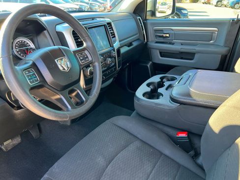 Used 2020 RAM 1500 Classic Warlock w/ Electronics Group image 15