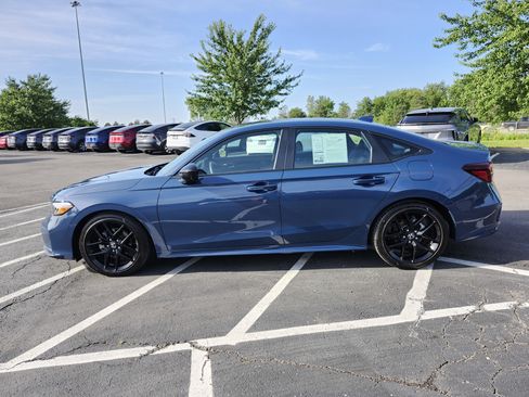 Used 2025 Honda Civic Sport image 13
