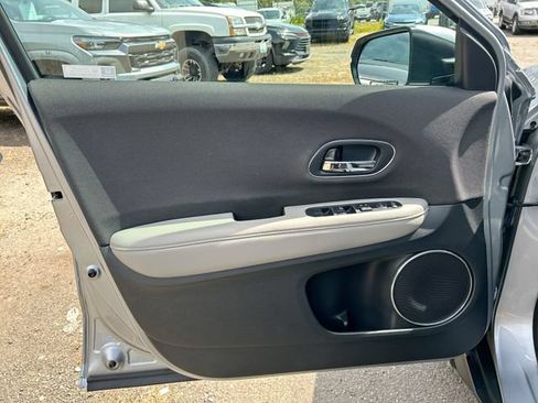 Used 2020 Honda HR-V EX image 21