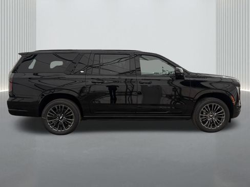 New 2025 Cadillac Escalade ESV Sport Platinum image 4