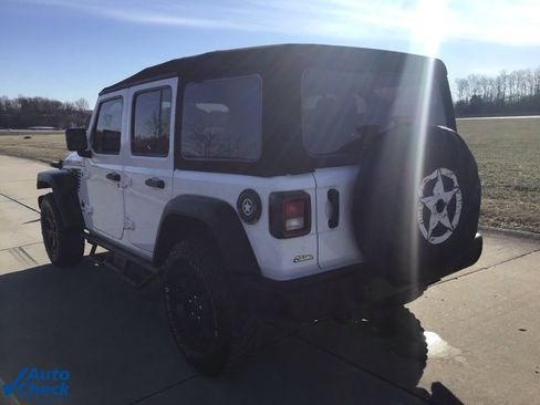 Used 2023 Jeep Wrangler Willys image 6