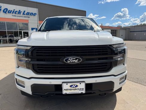 Used 2024 Ford F150 Platinum AWD/4WD image 2