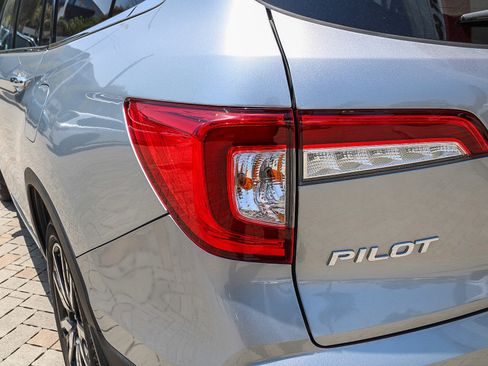 Used 2019 Honda Pilot Elite image 10