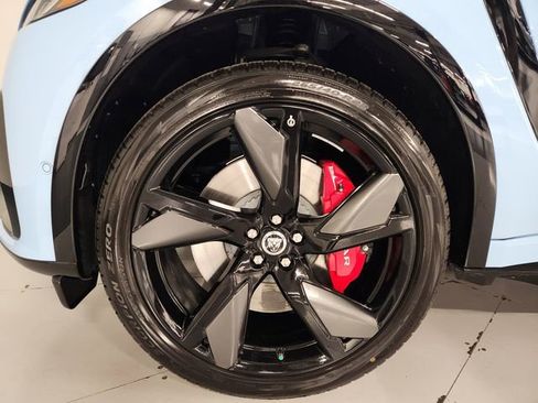 New 2026 Jaguar F-PACE SVR image 8
