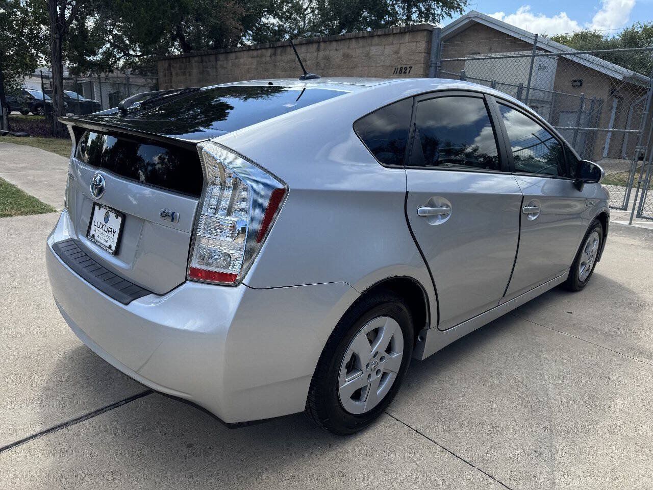 Used 2011 Toyota Prius Three FWD image 11