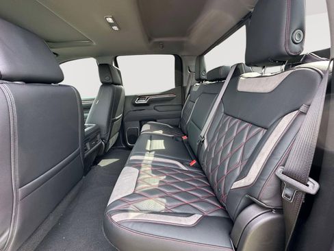 New 2026 Chevrolet Silverado 1500 RST AWD/4WD image 32