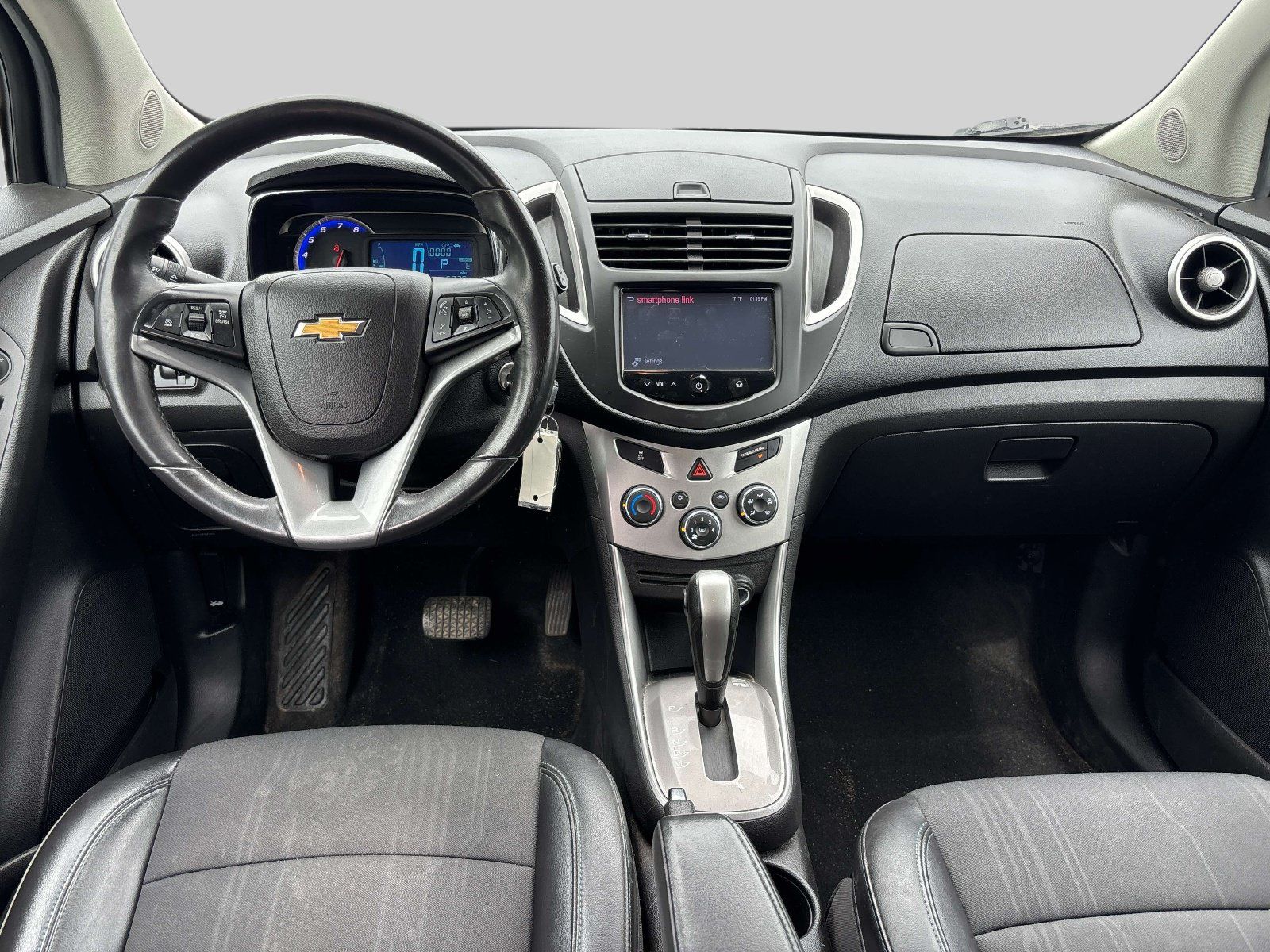 Used 2016 Chevrolet Trax LT w/ LT Convenience Package FWD image 9