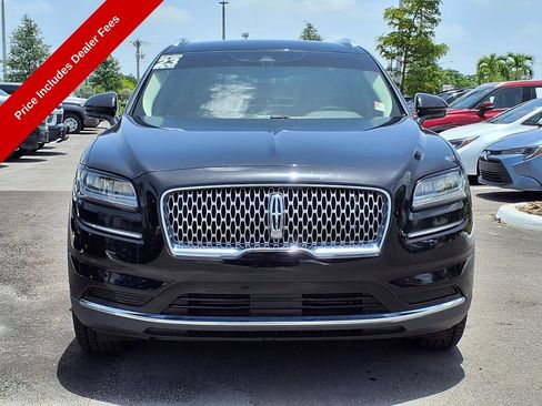 Used 2023 Lincoln Nautilus FWD image 2