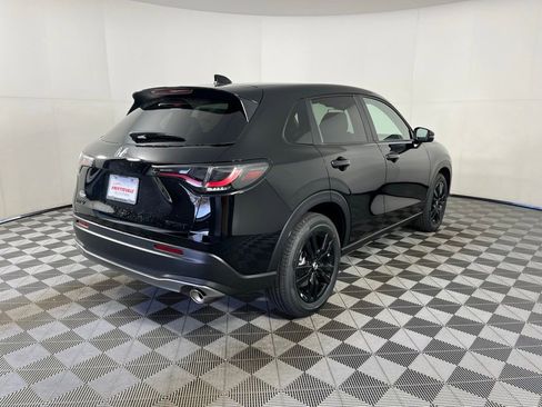 New 2026 Honda HR-V Sport image 13