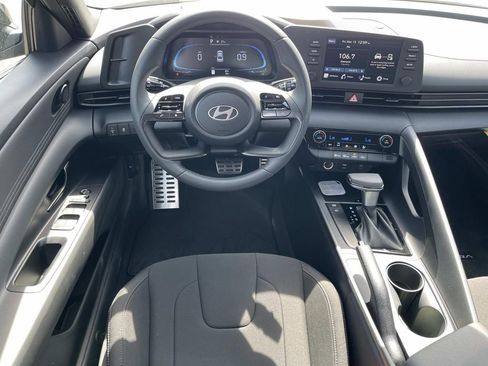 New 2026 Hyundai Elantra Sport image 13